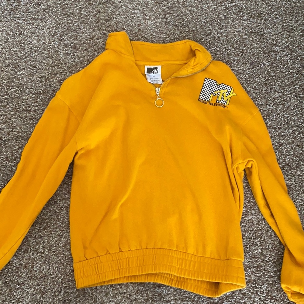 Orange XS MTV sweatshirt with front zipper